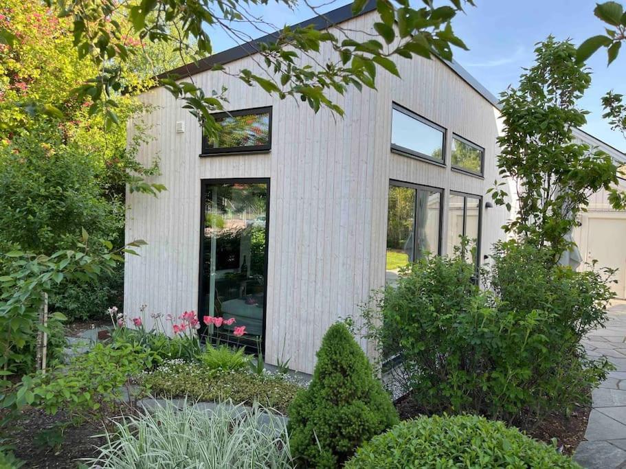 Mini House Villa Gribbylund Exterior photo